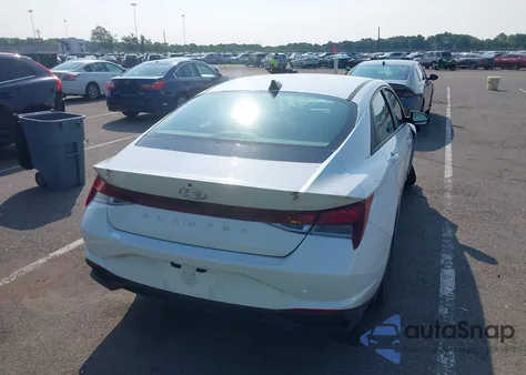 2022 Hyundai Elantra Sel from USA, damaged, VIN 5NPLM4AG5NH081026